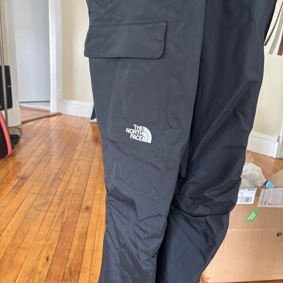 The North Face Women’s Freedom Ski Bib size XL NWT in TNF Black - Picture 10 of 11